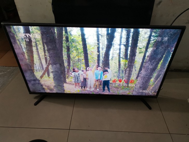创维40e361s液晶电视机！机子功能正常...