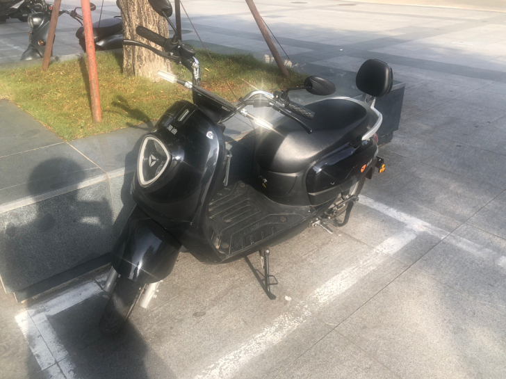 雅迪电动车