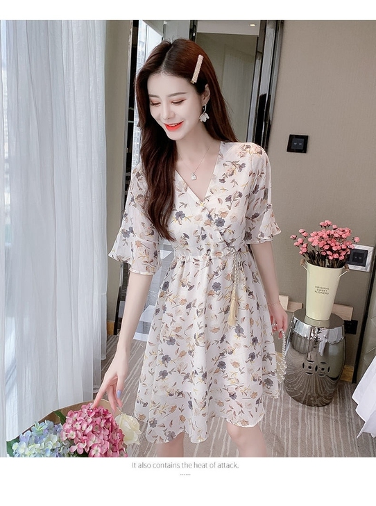 夏天连衣裙女2021新款流行森系雪纺裙子碎...