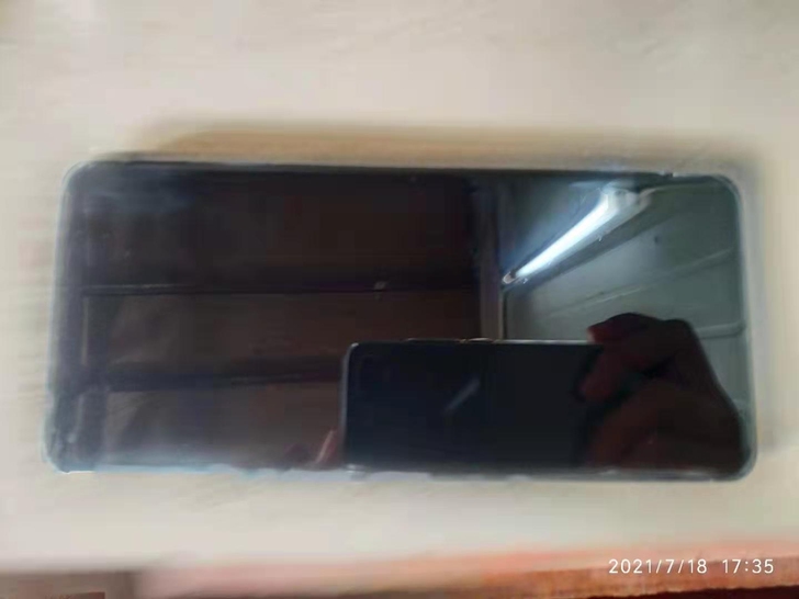 小米11，8+128，就用了不到七天，外观...