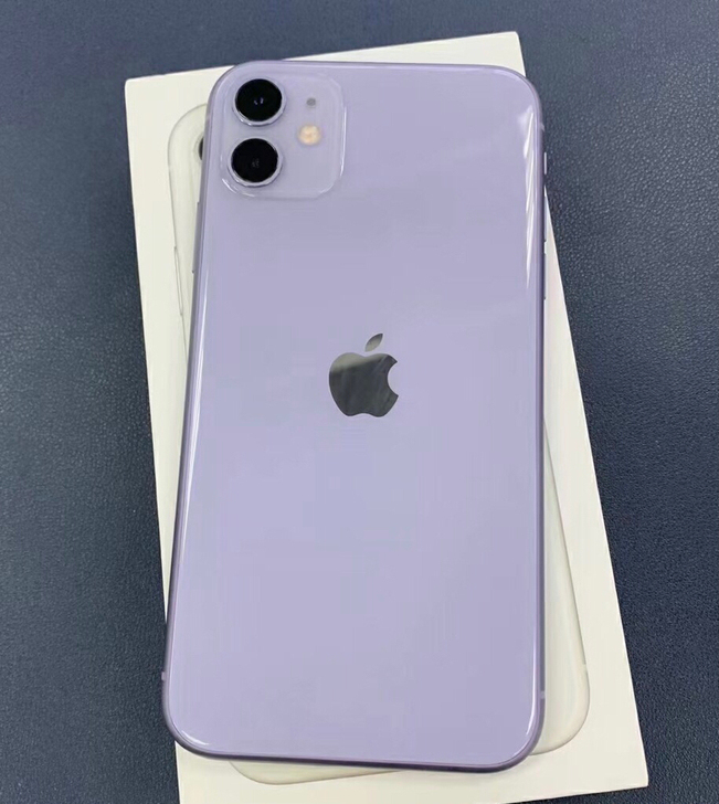 低价出一台苹果iphone 11 白色 顺...
