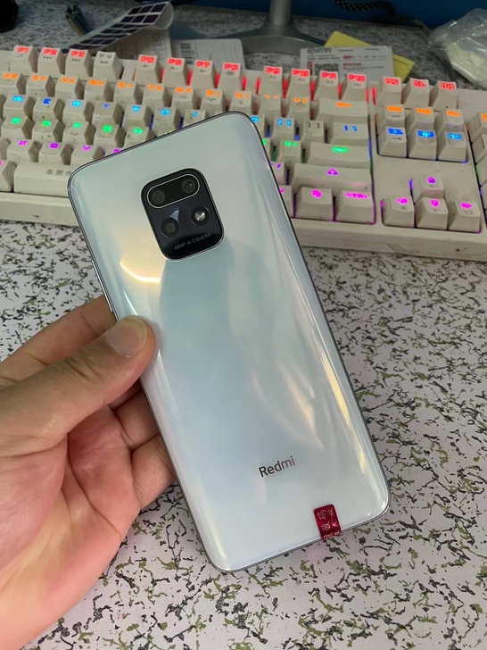 红米10X5G 8+256成色95新左右，...