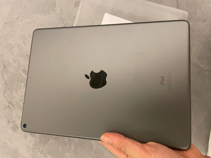 全新iPad Air3 64g 星空灰