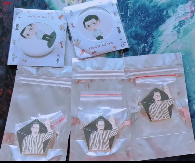 【出】dmbj 三叔的金属徽章 买两个可以...