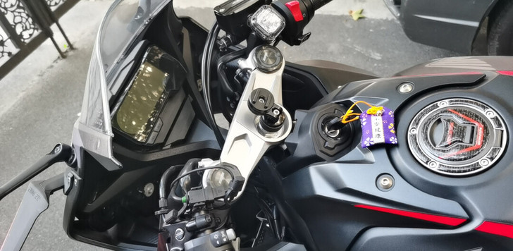 本田cbr650r摩托跑车支架ale摩托跑...