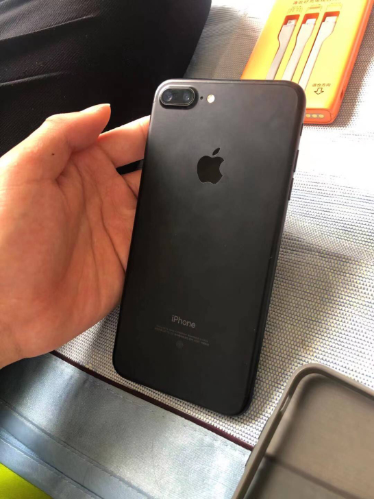 iPhone   7plus 国行32G ...