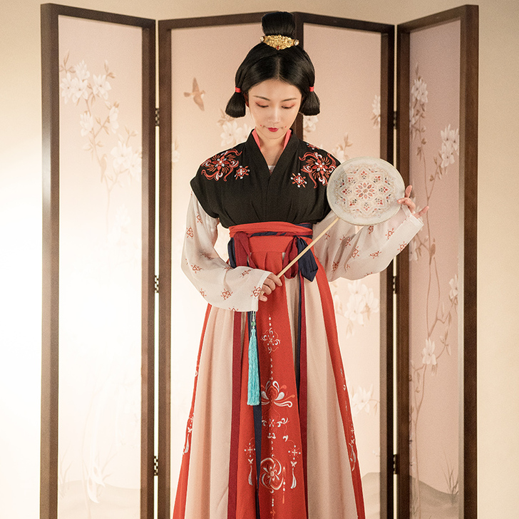 重回汉唐令月汉服女交窬裙对襟齐腰襦裙原创正...