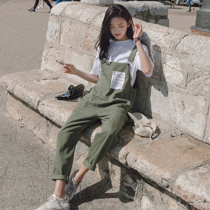 春19新款韩版水洗牛仔九分连体工装背带裤女...