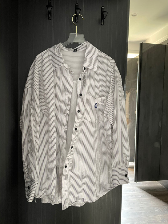 衣服全部都是穿一两次的 爽快的妹子来 给价...