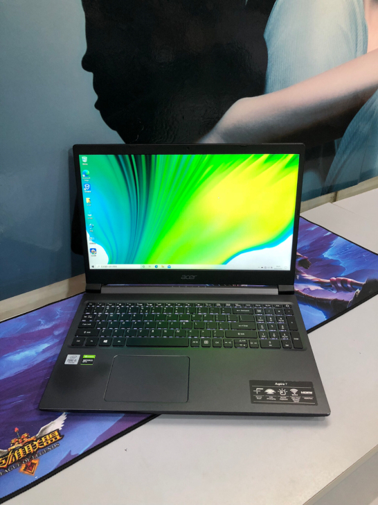 1650Ti 十代i5 16G 宏基威武骑...