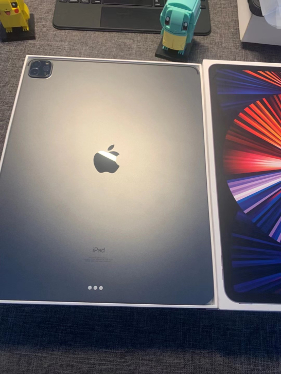 iPad Pro 12.9寸2021款M1...