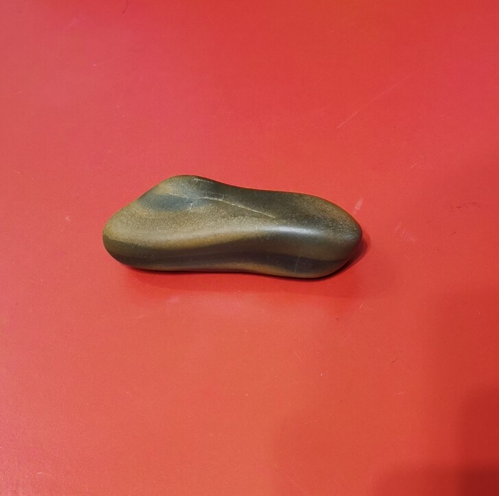 天然奇石，大化石，可做镇纸，尺寸：12cm...