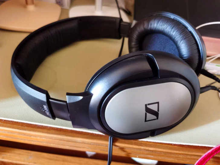 全新未拆封森海塞尔 耳机 头戴式 HD 2...