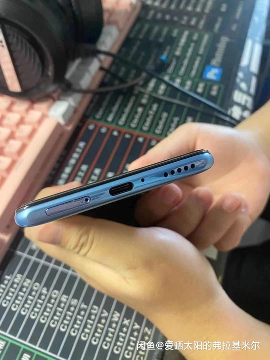 红米K40 12+256 幻境无拆修