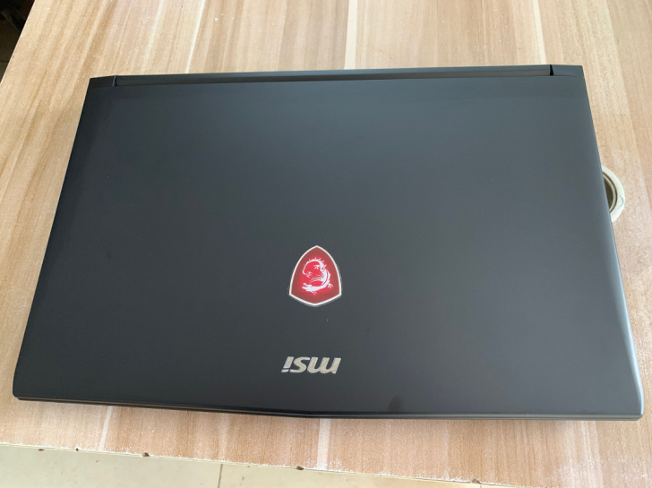 msi微星GL62M 7REX游戏吃鸡笔记本