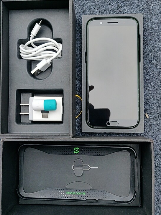 黑鲨游戏手机强劲CPU，高通845处理器8...