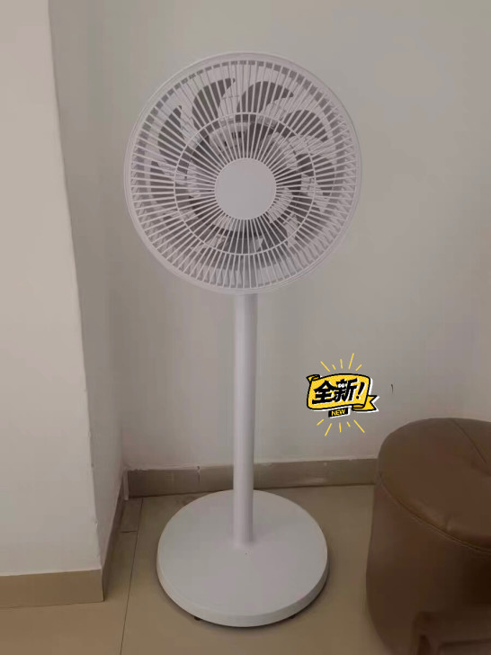 全新未拆封长虹新款15叶静音落地扇,商场2...