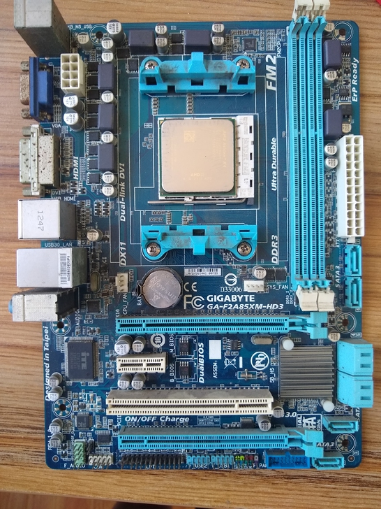 AMD740+主板+8g内存,有主板挡板,...