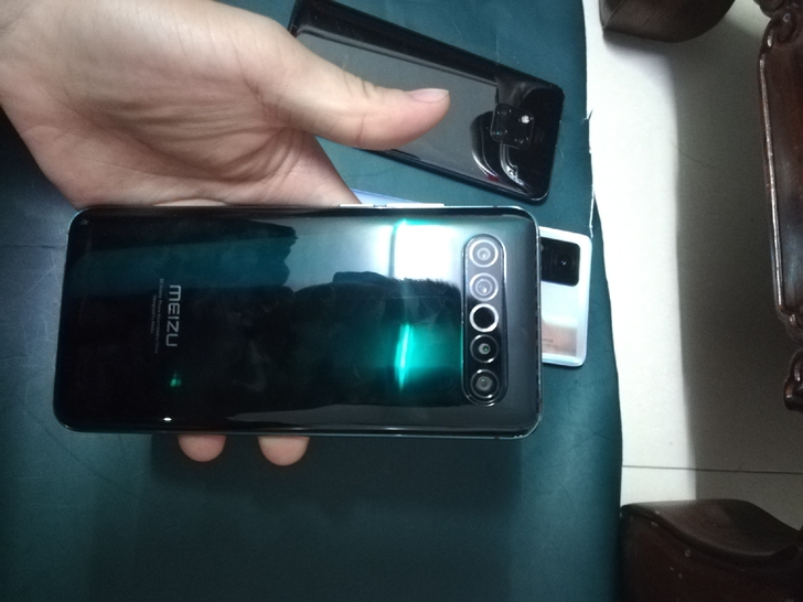 魅族17   绿色 8+128版本