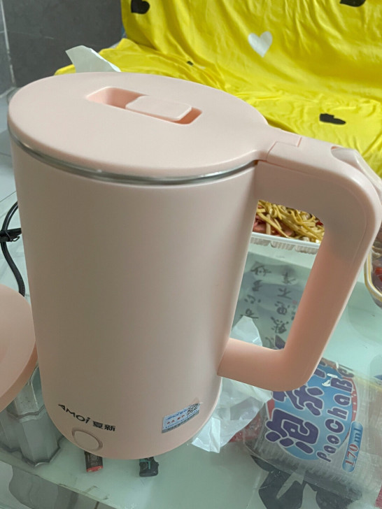 店铺做不下去了，所以现在低价处热水壶，全新...