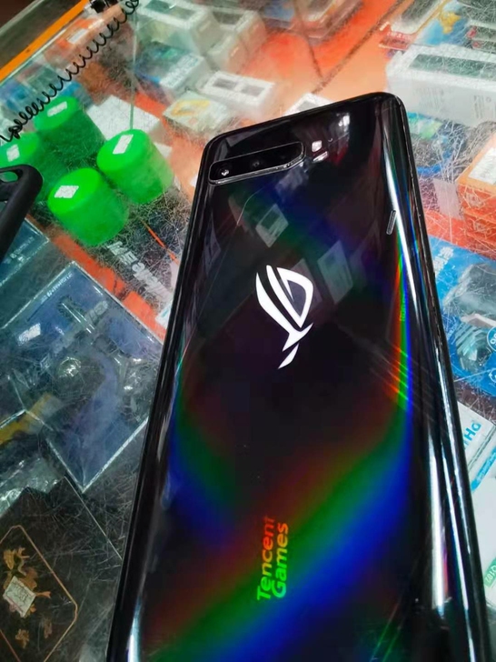 rog3换机玩互补差价（可以卖1750）全...