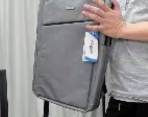 燕子严选 真皮女包 电脑双肩包SS262#...