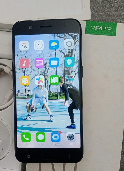 原装手机 OPPOr11手机   几乎全新...