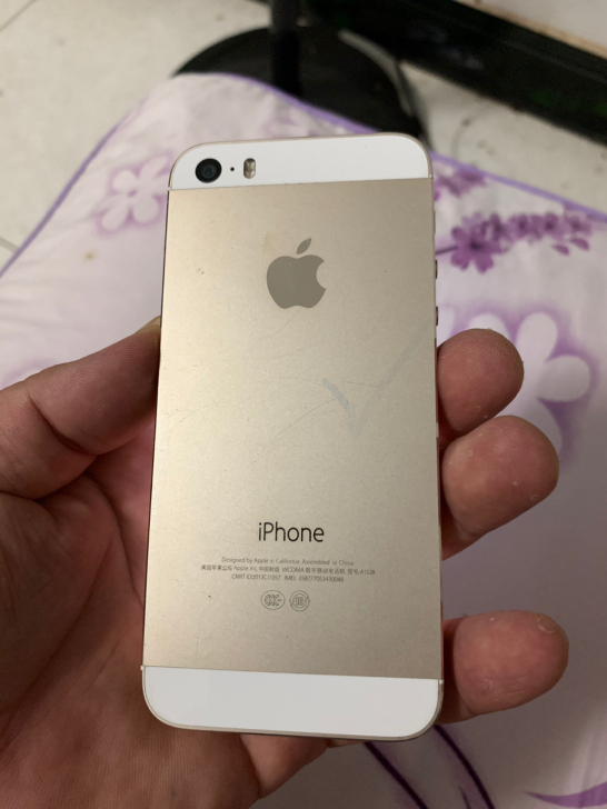 苹果5s 16g 成色好 无id 优质备用机