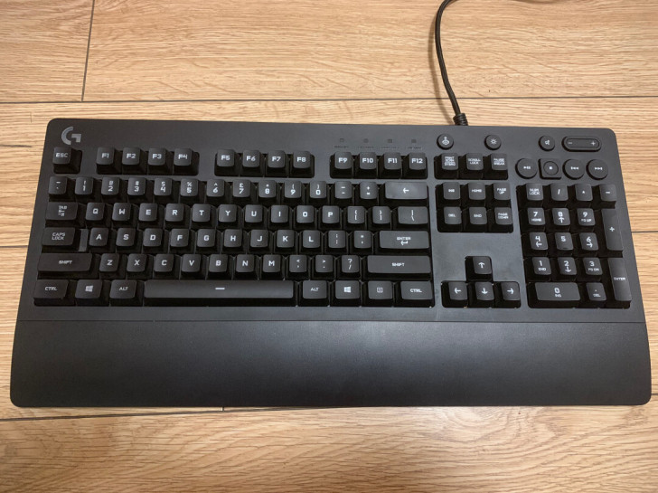罗技g213 prodigy机械键盘游戏键盘