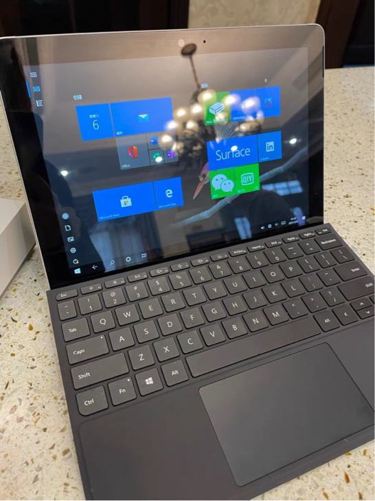 Microsoft surface go ...