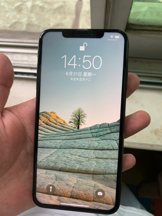 苹果ipone XSMax，64G，美版，...