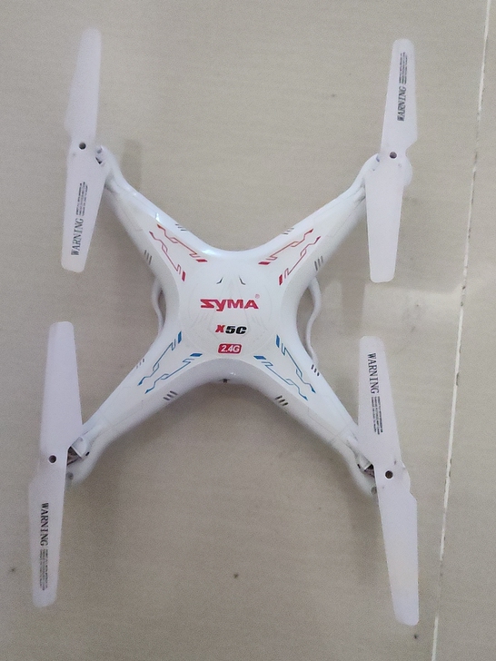 syma X5C无人机，就如图这些配置，无...