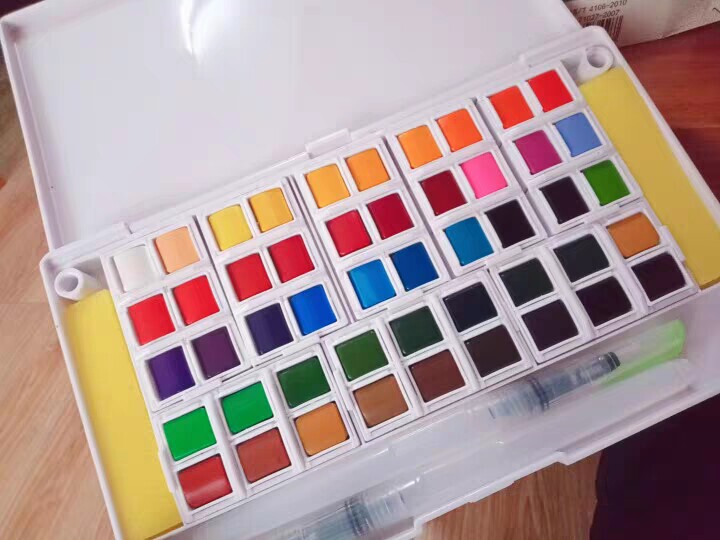 秀普全新未拆封固体水彩颜料包邮！