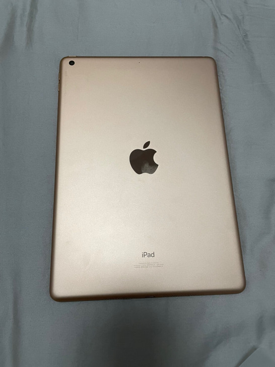 iPad第七代 金色 32G 10.2英寸