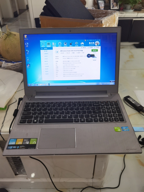 联想erazer z500笔记本成色9成新