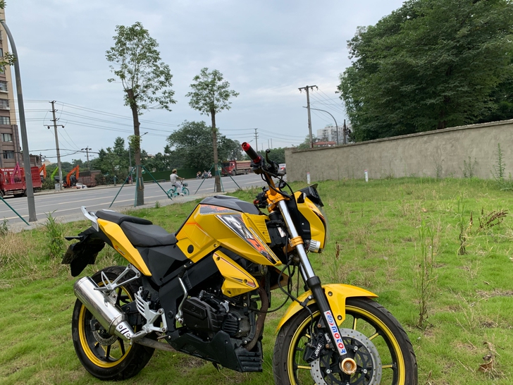 国产ktm390摩托车街车
