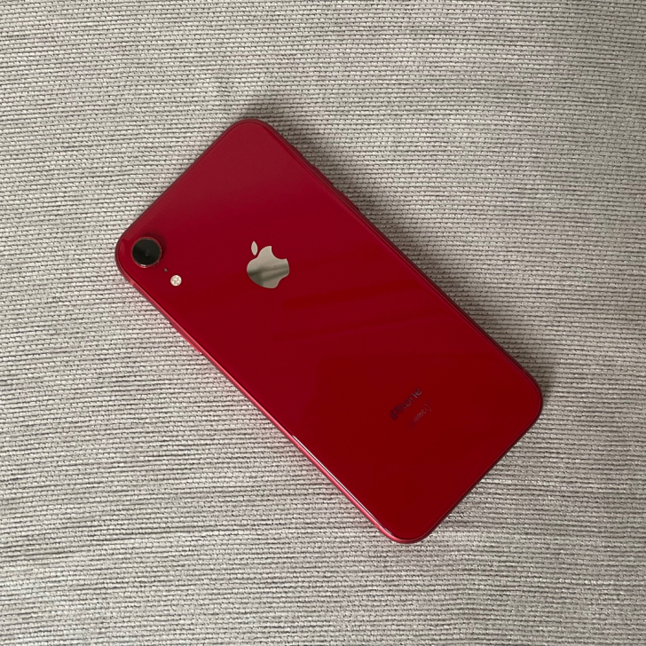iPhoneXr 红色64g