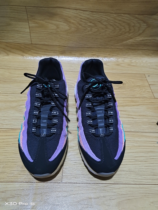 耐克 41码 全气垫运动鞋