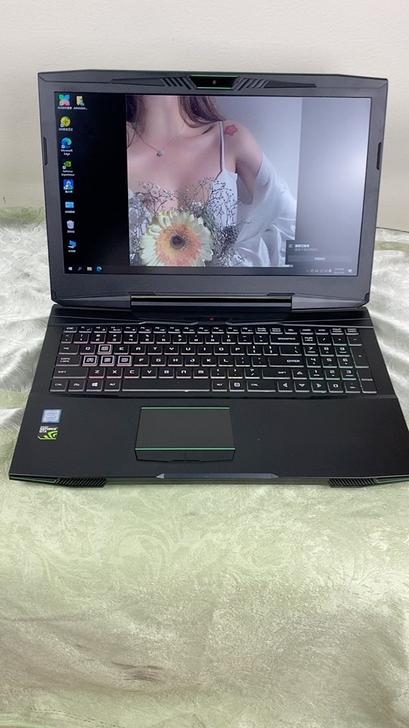 gtx1050神舟战神Z7游戏笔记本电脑