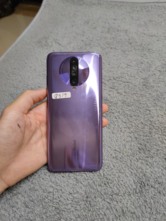 红米  Redmi K30 (4G)，国行...