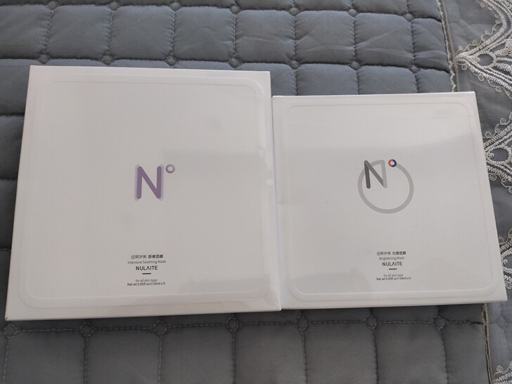 纽莱伊美~全新舒缓面膜*1+光感面膜*1~...
