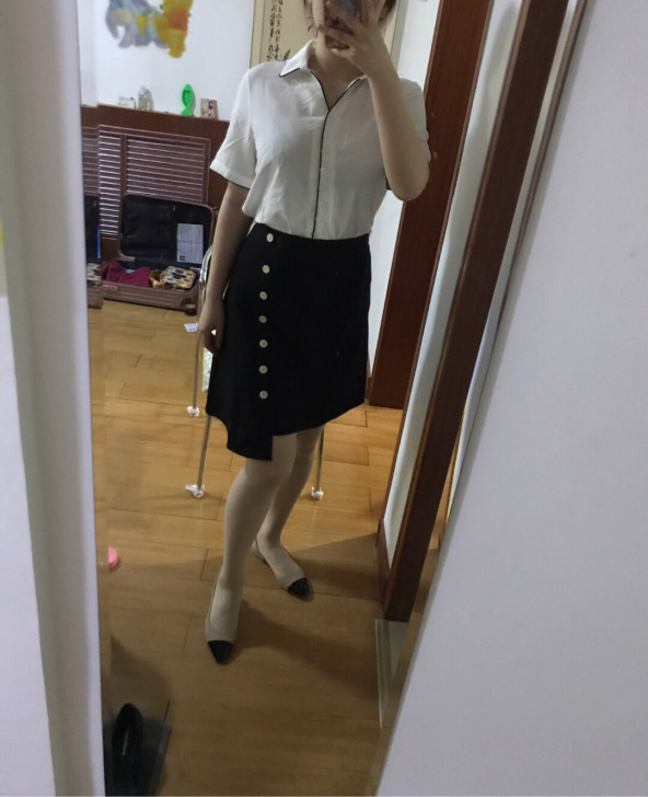 公务员 事业编面试正装。企业面试衣服。