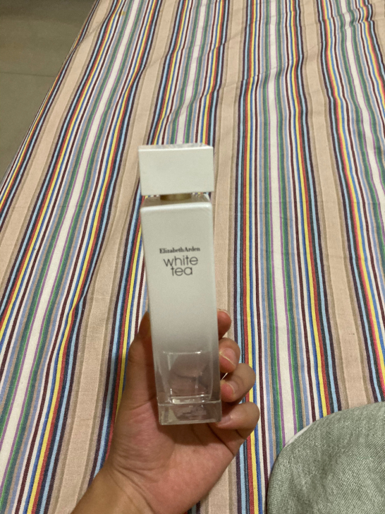 伊丽莎白雅顿白茶香水，天猫旗舰店购入（如图...