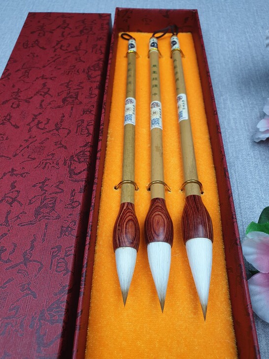 亏本大甩卖，全新蒜头胖头提斗兼毫毛笔，一套...