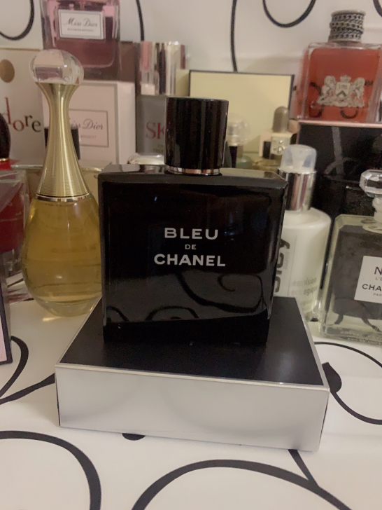 蔚蓝，专柜购入正品保证，亏本出手，不刀，现...