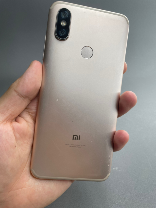 小米6X-4+64G金色