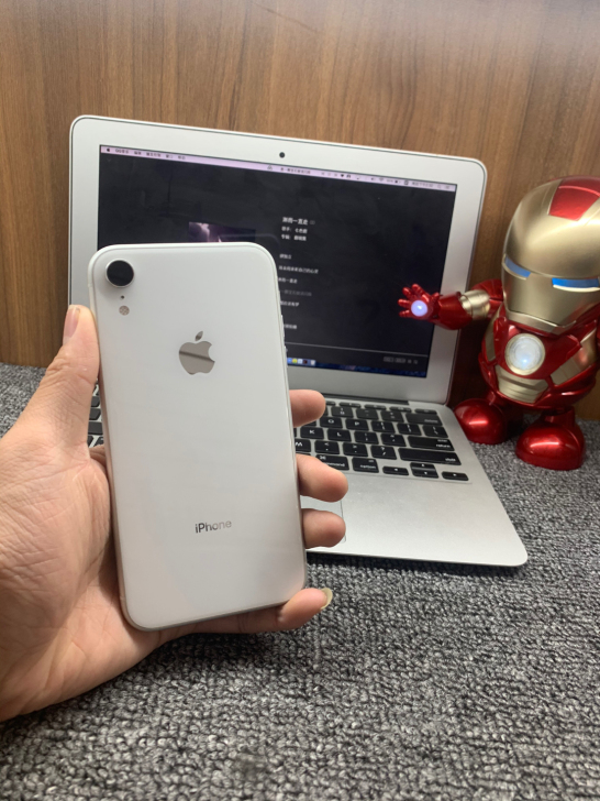 苹果XR 128G内存 国行 白色 外观完...
