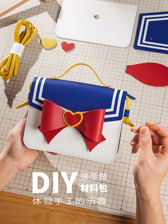 蠢小鱼【成品】可爱卡通少女手提斜挎包女牛皮...