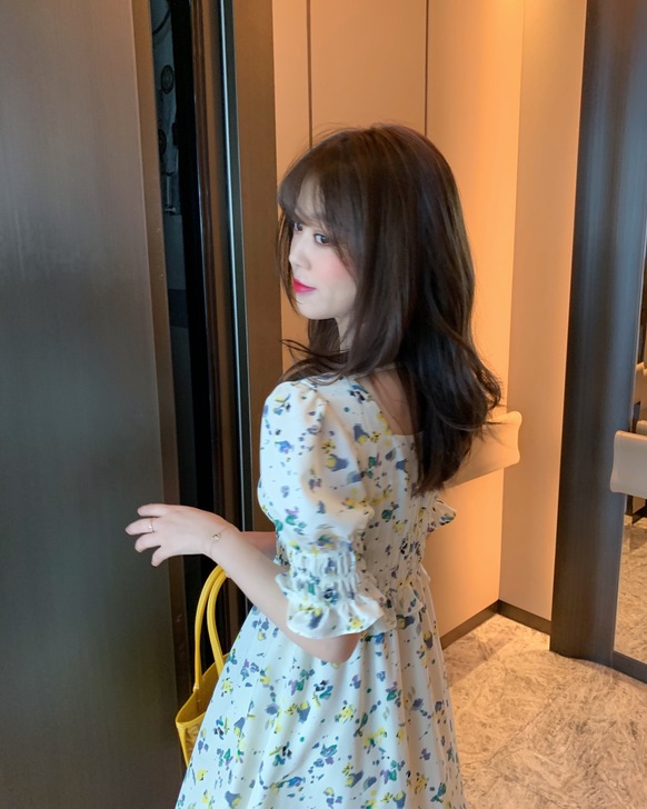 泡泡袖方领连衣裙女夏2020新款气质碎花裙...