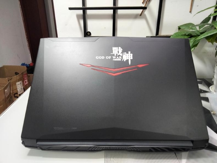 神舟战神z7笔记本电脑 i7八代 gtx1...